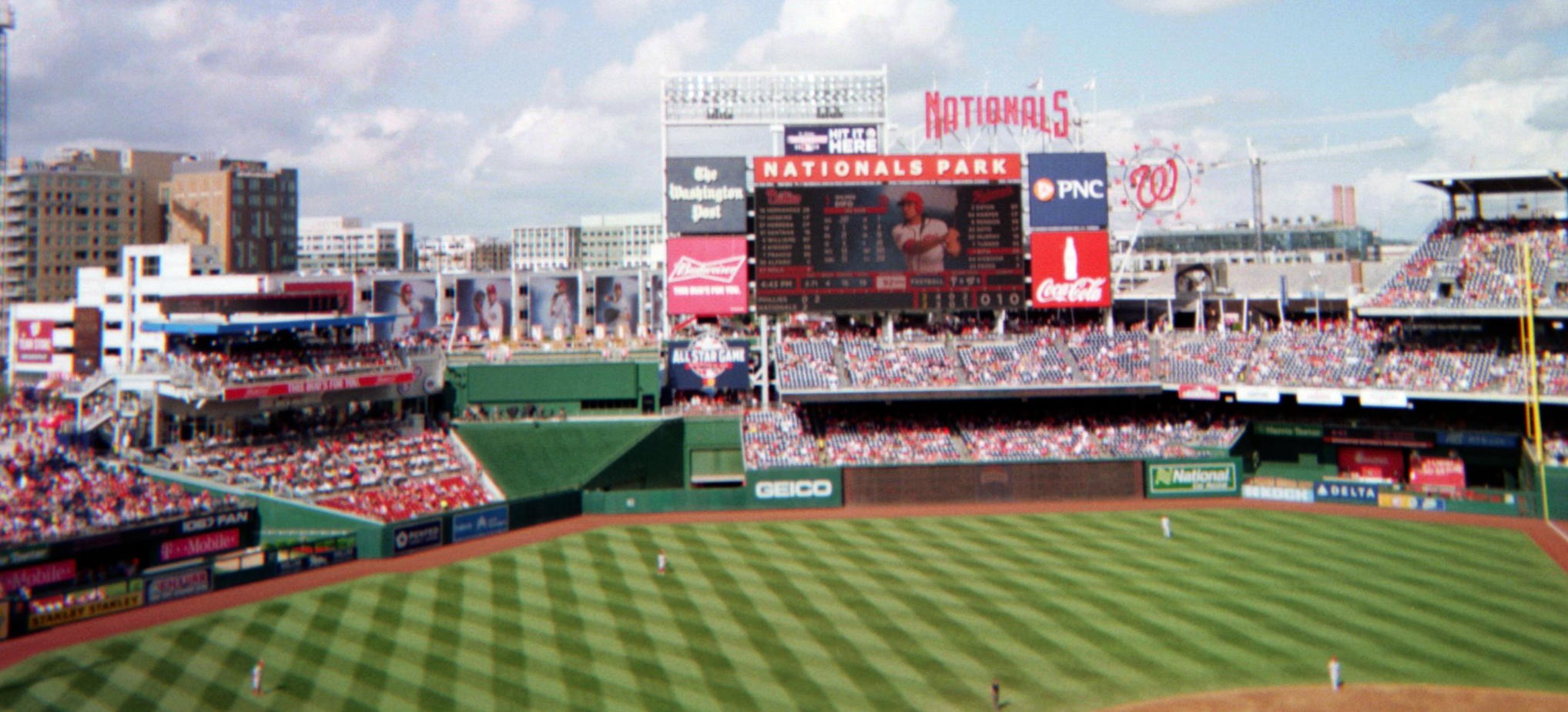 Modern baseball game.